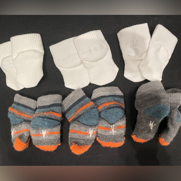 Smart Wool & Squid Socks Luxe 0-3 month/newborn sock bundle! GUC - Picture 3 of 5